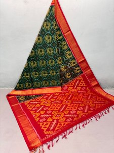 Hermosos saris de algodón seda Ikkat - Product Image 3