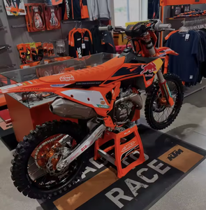 ¡OFERTA ESPECIAL! Nuevas motos de cross KTM 500 EXC-F, 250 SX-F, 450 SX-F Factory Edition y 300 XC Factory Edition 2025 con garantía - Product Image 3