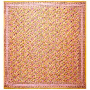 ผ้าปูที่นอนคู่ขนาดซุปเปอร์คิงไซส์ ลายดอกไม้สีเหลือง พิมพ์ลายด้วยมือแบบเจียปุรี ผ้าฝ้าย 240 เส้นด้าย พร้อมปลอกหมอน 2 ใบ รุ่น ALDB1003 - Product Image 5