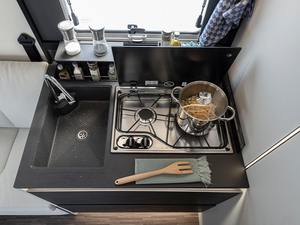 Autocaravana de Lujo 2025 Todoterreno de 15 pies con Techo Elevable Híbrido, ¡Gran Oferta! Remolque Camper Todoterreno, Autocaravana, Furgoneta Camper - Product Image 3