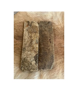 Écailles de corne naturelle, écologiques, pour la fabrication de manches de couteaux, projets de restauration traditionnels, finition polie durable, artisanat fait main - Product Image 1