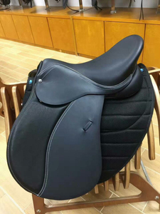 Selle de course western personnalisée en cuir véritable léger FUSION DYNAMICS FD-701 avec des caractéristiques réglables/antidérapantes, prix d'usine - Product Image 5