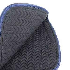 Selle de dressage pour cheval avec logo personnalisé, couleurs personnalisées, tissu en coton de haute qualité, rembourrage en mousse réglable, tapis de selle - Product Image 4