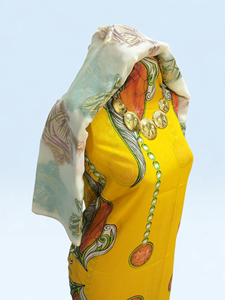 Vestido Dirac Suizo Amarillo con Encaje Guipur de Lujo, Chal Floral y Conjunto de Tela de Satén a Juego para Falda Interior - Product Image 2