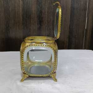 Boîte de rangement en verre biseauté au design exceptionnel, boîte de présentation de bijoux en laiton antique et verre doré, boîte à bagues, boucles d'oreilles, colliers - Product Image 3