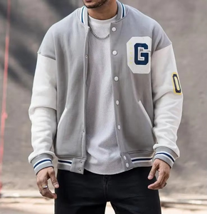 Chaqueta de béisbol Varsity unisex personalizada con cuero y chenilla bordado Logo parche Letterman chaqueta para hombres y mujeres - Product Image 4