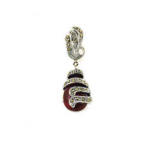 Pendentif en or rose 925 et grenat avec accents de marcassite, charme en platine fait à la main pour femmes, plaqué rhodium - Product Image 1