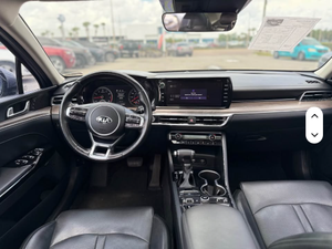 Kia K5 EX Sedan 4D 2021 d'occasion - À vendre - Product Image 4