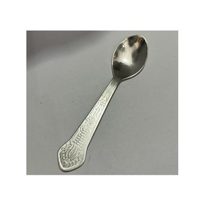 Cuchara plateada de acero inoxidable de alta calidad con calidad extrema al mejor precio, pieza única para uso doméstico - Product Image 1