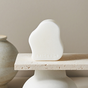 Barre de soin capillaire ERIGERON à marque privée avec huile de camélia, format solide pour cheveux bouclés, favorise la croissance des cheveux, routine de soin capillaire quotidienne - Product Image 6