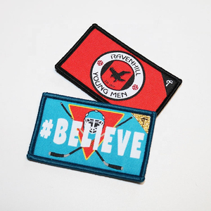 Parches Bordados Ecológicos Personalizados y Etiquetas Termoadhesivas con Nombre para Ropa y Gorras - Product Image 1