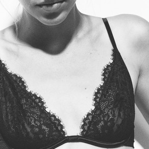 Conjunto Deportivo de Talla Grande para Mujer, Sujetador Deportivo, Leggings, Traje de Yoga, Ropa de Gimnasio - Product Image 2