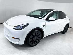 Clean 2023 T e s l a Mo-del Y Perfo-rmance Awd-Compre 2023 T e s l a Model Y Performance Awd Product - Product Image 6