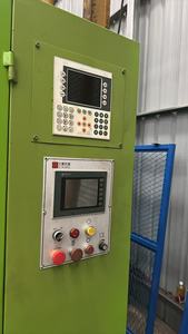 Machine de moulage par extrusion-soufflage pour la fabrication de bouteilles en plastique HDPE PP pour shampoing, lessive liquide, lotion, savon pour les mains, détergent - Product Image 6