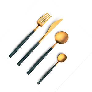 Ensemble de 4 couverts en acier inoxydable de style américain avec manche blanc fabriqué à la main de qualité supérieure en argent - Product Image 4