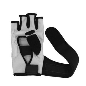 Vente en gros Gants de boxe professionnels en cuir de vachette demi-doigt MMA dernier modèle pour l'entraînement - Product Image 2