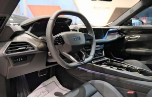 CONDIZIONI PERFETTE Usato 2025 <span class=keywords><strong>Audi</strong></span> <span class=keywords><strong>S</strong></span> <span class=keywords><strong>e</strong></span>-<span class=keywords><strong>tron</strong></span> GT Premium Plus PRONTO PER LA SPEDIZIONE IN TUTTO IL MONDO - Product Image 3