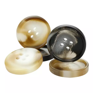 Hot ARRIVAL Naturalปุ่มHornปุ่ม2024สีสันโรงงานขายส่ง4หลุมFatbackเลียนแบบHornเรซิ่นปุ่มจากSCI - Product Image 6