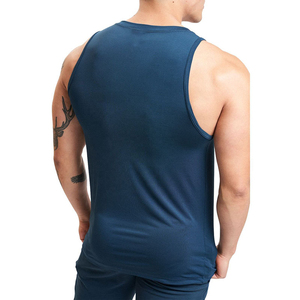 Ensembles pour hommes personnalisés en gros vêtements d'été décontractés pour la maison ensembles confortables ensemble de jogging vêtements de gym - Product Image 4