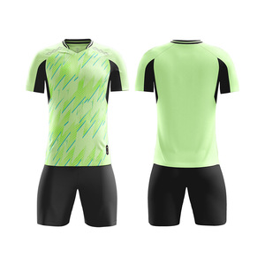 Conjunto de uniforme de fútbol unisex personalizado 100% poliéster con cuello en V transpirable secado rápido Transferencia de Calor impreso camiseta ligera sin costuras - Product Image 5