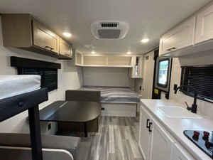 Nouvelle caravane Jayco Jay F-l-i-g-h-t Slx Sport 170BH 2026 à vendre - Product Image 4