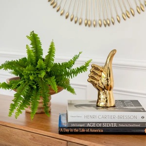 Sculpture élégante en forme de cœur argenté Pièce maîtresse de table artistique fabriquée à la main Accent décoratif unique pour les maisons modernes - Product Image 4