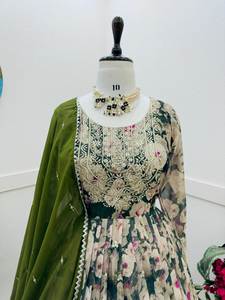 เครื่องประดับอินเดียปักเลื่อมลายดอกไม้หลายสีสำหรับงานปาร์ตี้ - Product Image 4