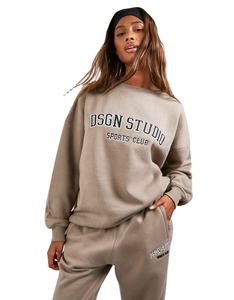 Conjunto de Sudadera con Capucha y Pantalones Deportivos Lisos con Logotipo Bordado Personalizado, Estampado en Relieve 3D, Dos Piezas para Mujer - Product Image 1