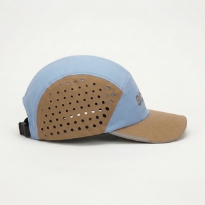 Gorra Deportiva Injae Personalizada Unisex para Correr, Ciclismo y Actividades Deportivas de Verano, Transpirable, de 5 Paneles, con Laterales Perforados con Corte Láser - Product Image 4