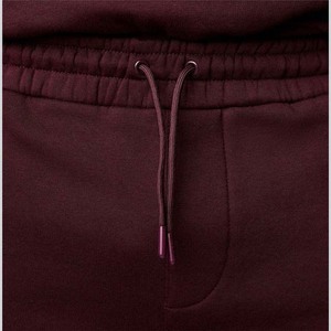 Ensemble de survêtement décontracté pour homme en coton de haute qualité, coupe classique, logo personnalisé, couleur bordeaux tendance - Product Image 6