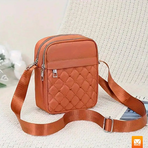 กระเป๋าสะพายข้างแฟชั่นลำลองสำหรับผู้หญิง - คละสี - Product Image 5