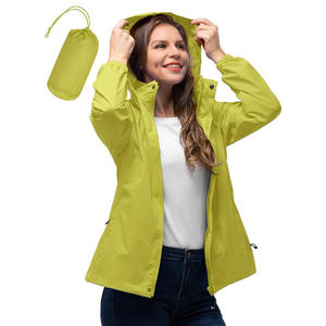 Chaqueta cortavientos Softshell personalizable para mujer, resistente al viento, duradera, tiras reflectantes, OEM/ODM disponible - Product Image 1