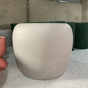 Pot de fleur en fibre de verre de style vietnamien personnalisé du fabricant direct pour la maison et le jardin à utiliser - Product Image 1