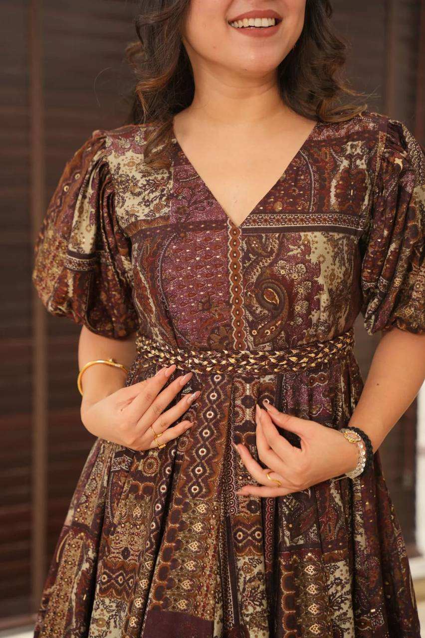 สีน้ำตาล