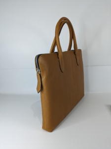 กระเป๋าแล็ปท็อปธุรกิจแฟชั่นแบบสั่งทำกระเป๋าถือคู่หนังแท้สำหรับใช้ในสำนักงานทุกวันกระเป๋าแล็ปท็อปสีน้ำตาล - Product Image 3