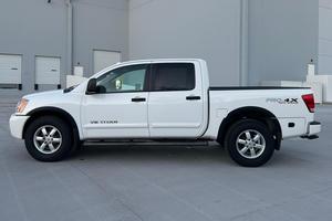 USADO LHD/RHD 2012 NIS S AN TITAN PRO-4X 4X4 - Product Image 4