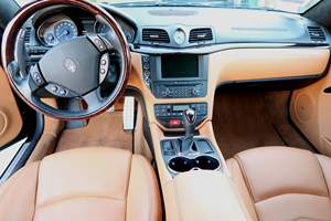 MASERATI GRANTURISMO SPORT 2017 d'occasion LHD/RHD - Product Image 3