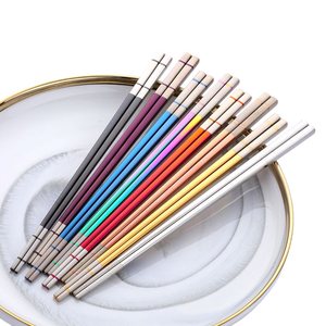 Nouveau set de baguettes personnalisation complet chinois réutilisable nouilles utilisation Sushi baguettes en acier inoxydable coffret cadeau pour usage domestique - Product Image 5