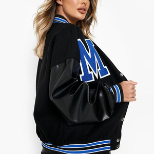 Chaqueta Universitaria Regular para Mujer, de Piel de Oveja, con Parches Bordados en Chenilla de Alta Calidad, Logotipo Personalizado de Béisbol, Fabricante OEM - Product Image 2