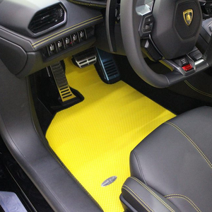 Alfombrillas de coche KATAMATS Modelo Y de lujo, PVC de alta calidad, 5 mm de grosor, con patrón geométrico, juego completo con borde termosellado para vehículos de 2 filas - Product Image 1