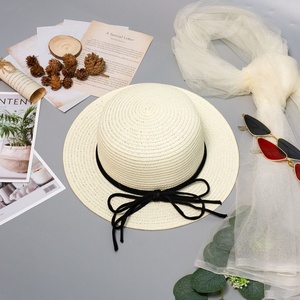 หมวกหวายปีกกว้างแฟชั่นเป็นมิตรกับสิ่งแวดล้อมสำหรับผู้หญิงหมวกสำหรับกิจกรรมกลางแจ้งงานหัตถกรรมจากเวียดนามสำหรับชายหาดฤดูร้อน - Product Image 2