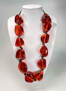 Collar de Resina Vintage con Diseño de Bola y Cadena de Cuerda con Elementos Naturales Integrados para Fiestas y Bodas - Product Image 4