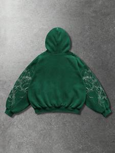 Sweat-shirt oversize pour homme, style streetwear, effet délavé, conçu pour un usage décontracté, imprimé DTG, mode audacieuse et confort urbain. - Product Image 3