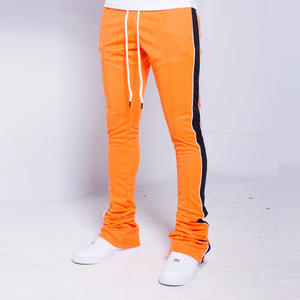 กางเกงจ็อกเกอร์เอวสูงของผู้ชายปักโลโก้แบบลำลองกางเกงวอร์มแถบด้านข้างพร้อมเชือกสำหรับผู้ชาย - Product Image 1