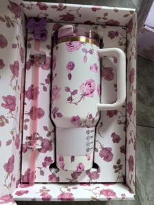 Bình giữ nhiệt chân không Amaze Wholesale Best Seller 1:1 Original 40oz có tay cầm, Love Shack Fancy, H2.0, cách nhiệt 40oz kèm hộp - Product Image 2