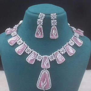 Collar de cadena de eslabones AD de diamante americano con pendientes Joyería de latón de moda elegante para fiesta - Product Image 1