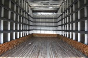 MÁS VENDIDO 2021 ISUZU NPRHD TRANSMISIÓN AUTOMÁTICA V8 CILINDROS - Product Image 3