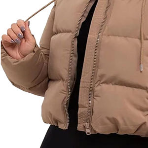 Chaquetas de burbujas de talla grande de alta calidad para mujer, chaquetas con capucha acolchadas con estampado de logotipo personalizado, chaquetas de invierno de burbujas para mujer, color de bloque - Product Image 6
