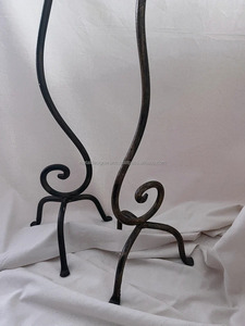 Tourbillon design grand bougeoir décoratif décor à la maison sol métal bougie piliers pour salon intérieur et extérieur bougies piliers - Product Image 3