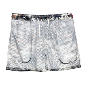 Pantalones cortos de baloncesto personalizados de mariposa cortos de diseño fresco de malla pesada de sublimación a granel de impresión completa hechos en Pakistán - Product Image 3